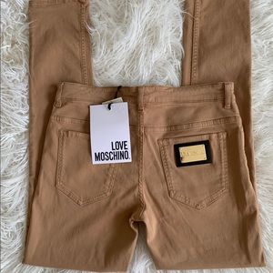 NWT LOVE MOSCHINO jeans
